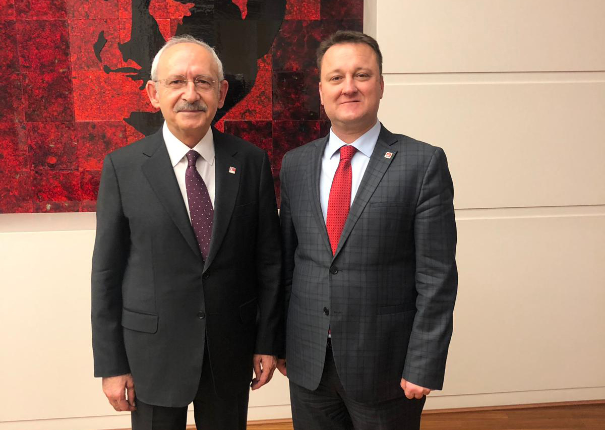 KILIÇDAROĞLU'NDAN MENEMEN MESAJI