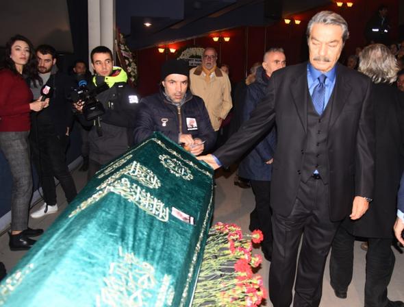 Aytaç Arman son yolculuğuna uğurlandı...