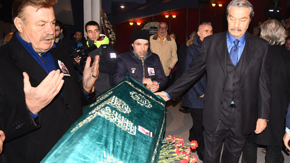 Aytaç Arman son yolculuğuna uğurlandı...