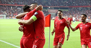 Bir Kez Daha Gurur Duyduk