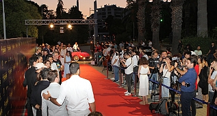  İzmir Film Festivali'nden muhteşem gala