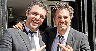 Ünlü Oyuncular ve Dublörleri