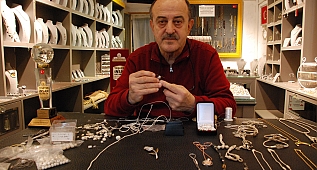 "Yaşayan insan hazinesi" kazaziye ustası