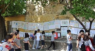 "Çocukların Gözünden Eski Smyrna"