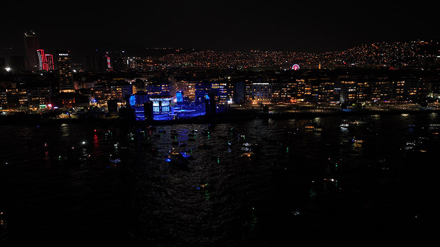 İşte en görkemli 9 Eylül'ün en çarpıcı fotoğrafları