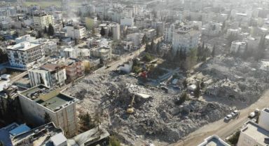 Havadan çekilen görüntüler Adıyaman’daki felaketin büyüklüğünü gözler önüne serdi