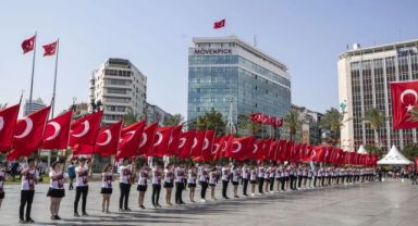 İzmir'de 19 Mayıs coşkusu kutlandı!