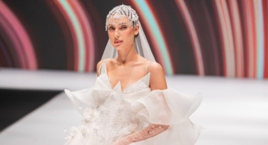 İzmir'in peri masalı başladı