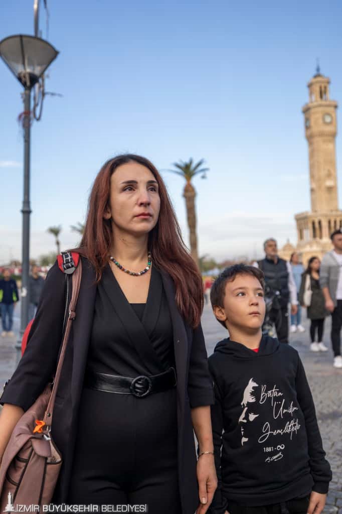 İzmir Ata’sını unutmadı