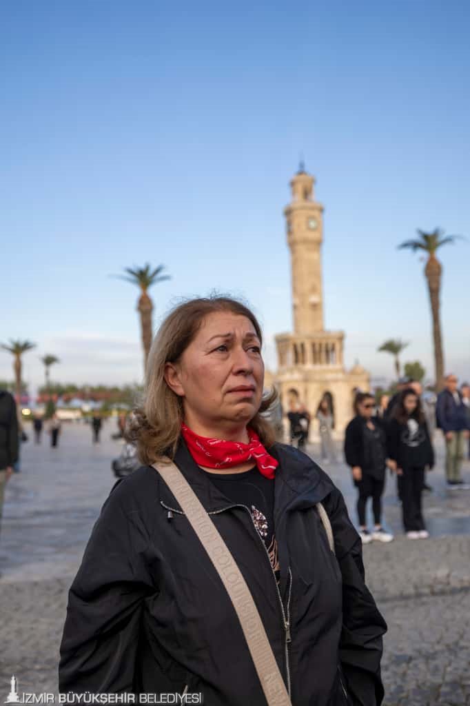 İzmir Ata’sını unutmadı