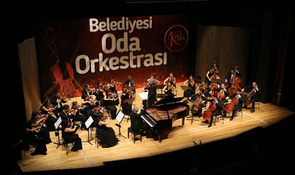 KODA’dan büyüleyen konser
