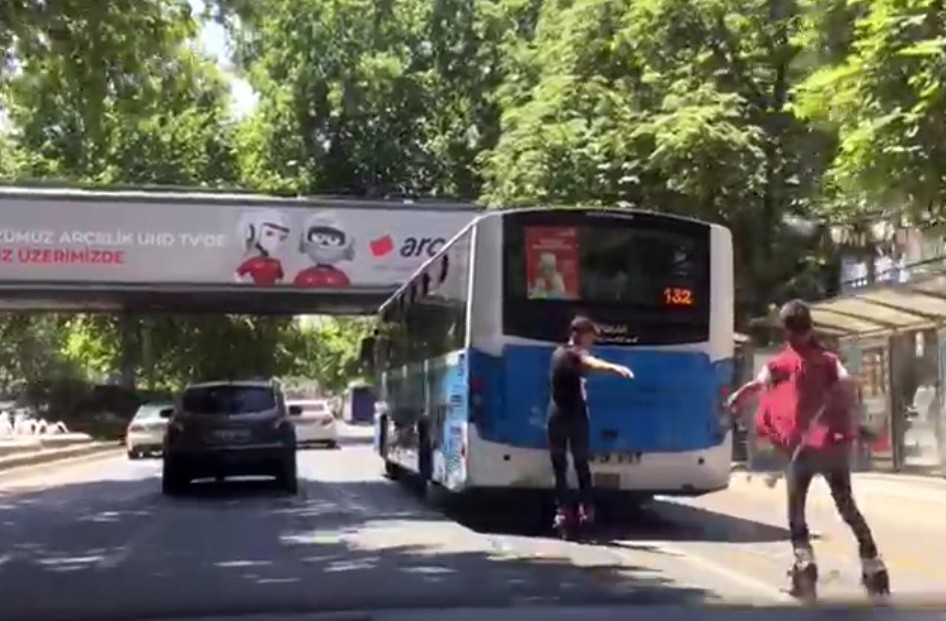 Patenli gençlerin trafikte ölümle dansı