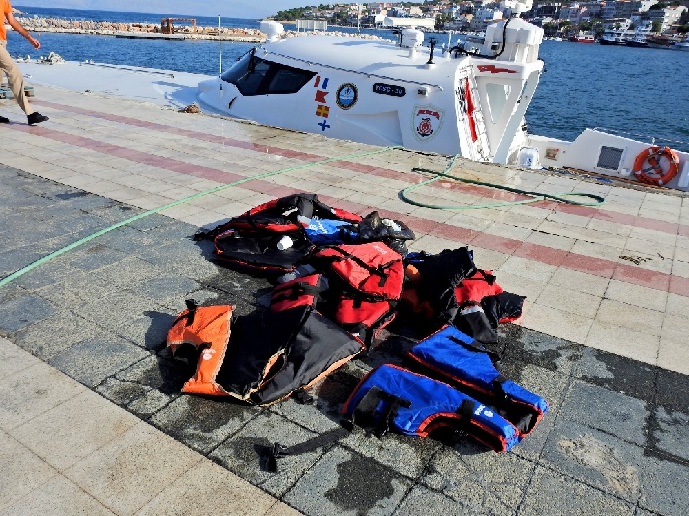 Çeşme’de 29 sığınmacı yakalandı