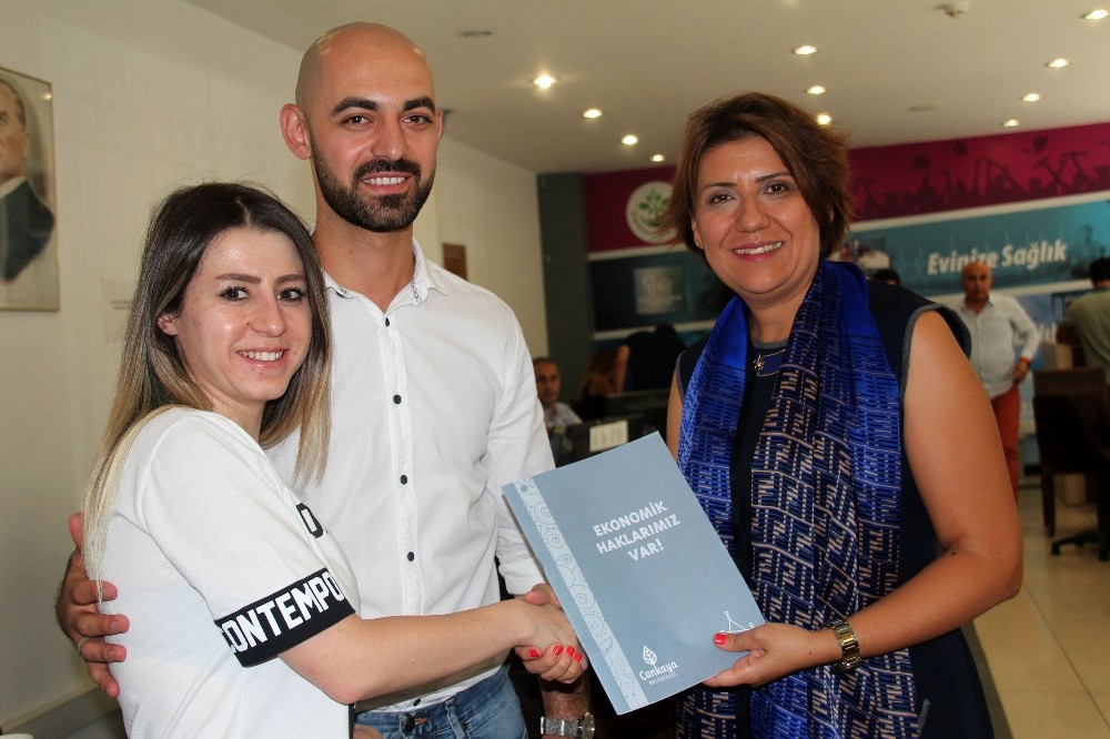 Evlenecek çiftlere ’Kadının İnsan Hakları’ hediyesi
