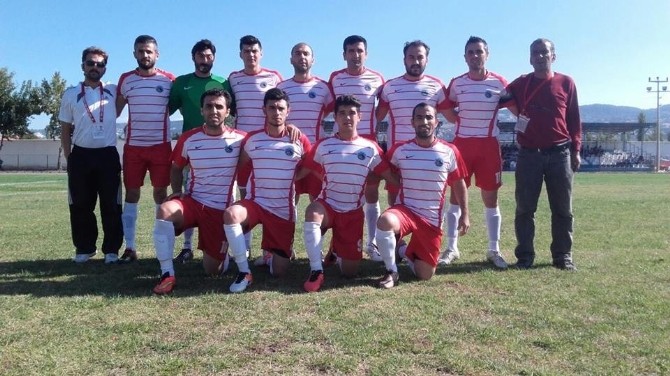 Kulaspor liderliğini sürdürdü