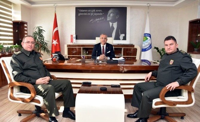 Komutanlardan Başkan Kayda’ya ziyaret