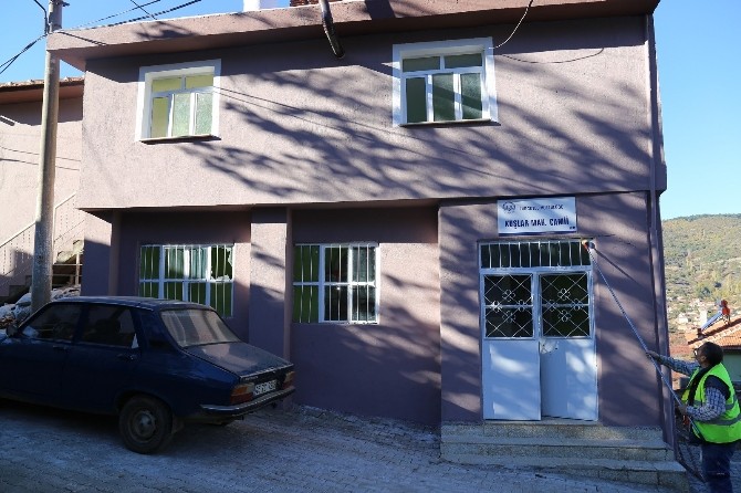 Turgutlu Belediyesinden camilere bakım