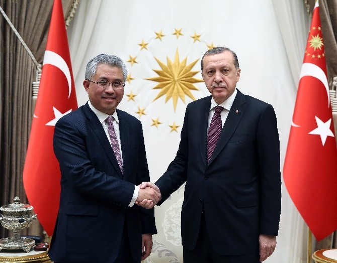Cumhurbaşkanı Erdoğan, Khazanah Direktörünü kabul etti