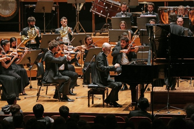 Yaşar Oda Orkestrası’ndan sanat ziyafeti