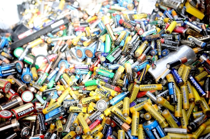 Atık pillere sinema bileti ödülü
