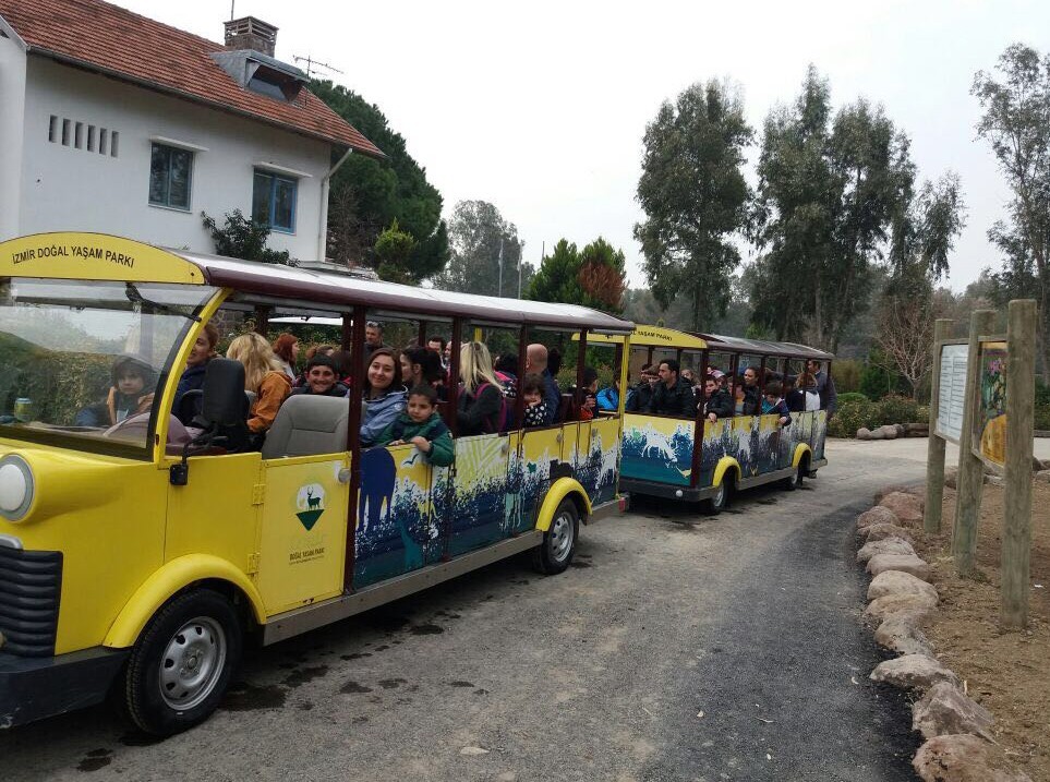 Özel öğrenciler İzmir Doğal Yaşam Parkını gezdi
