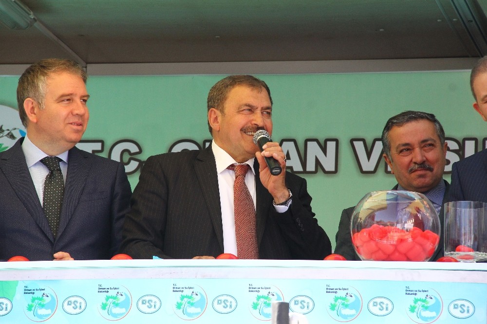 Bakan Eroğlu, “Eski Türkiye’de hükumetlerin ömrü gölet yapmaya yetmiyordu”