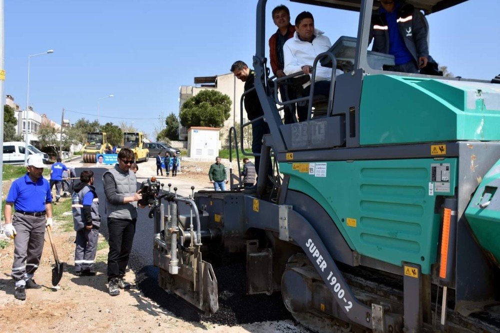 Aliağa’da asfalt seferberliği