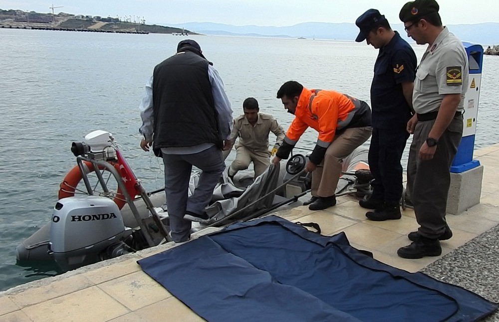Çeşme’de denizde ceset bulundu