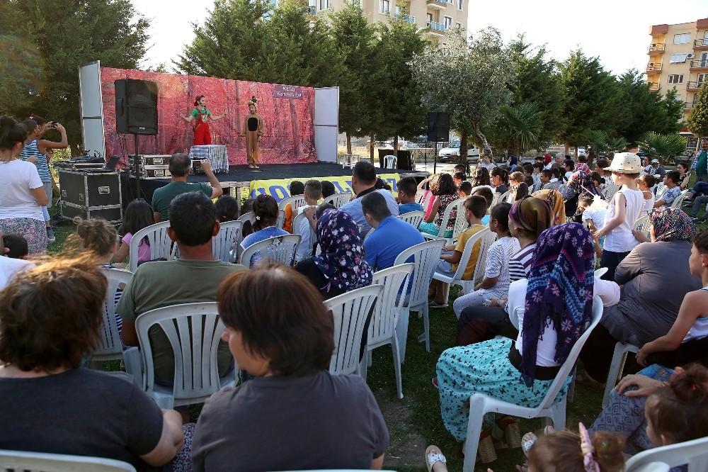 Buca açık hava tiyatroları başladı