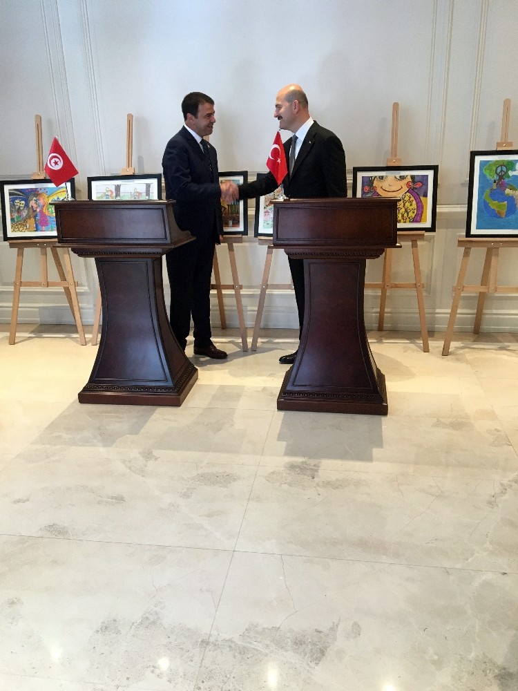 İçişleri Bakanı Soylu, Tunus İçişleri Bakanı Majdoub ile bir araya geldi
