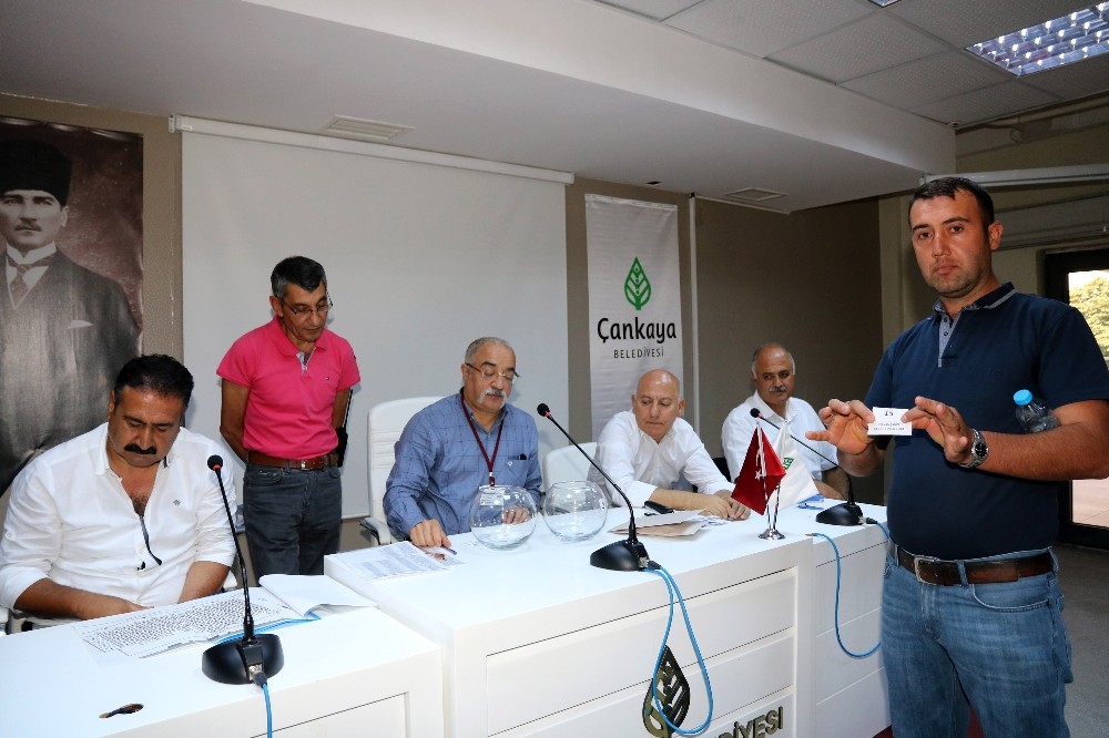 Çankaya’da kurban satış yerleri kurayla belirlendi