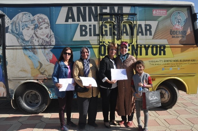 Bin 20 anne bilgisayar öğrendi