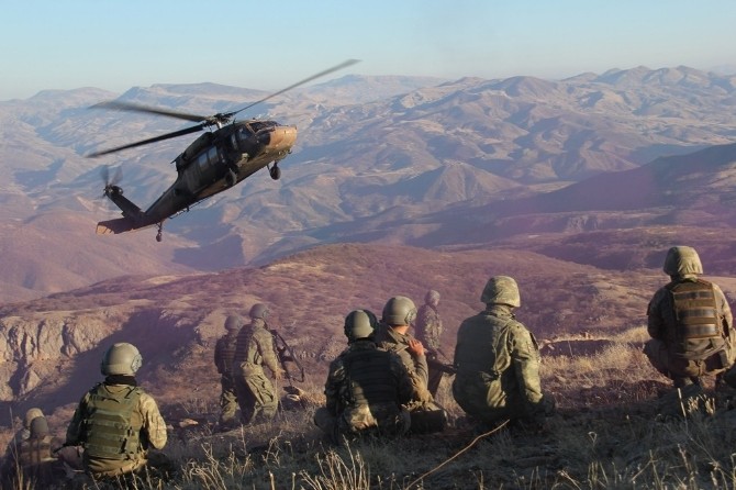 TSK: “Tunceli Aliboğazı’nda 8 terörist ölü olarak ele geçirildi”