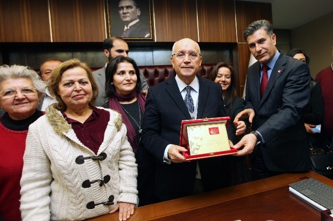 CHP Etimesgut yönetiminden Yaşar’a teşekkür ziyareti
