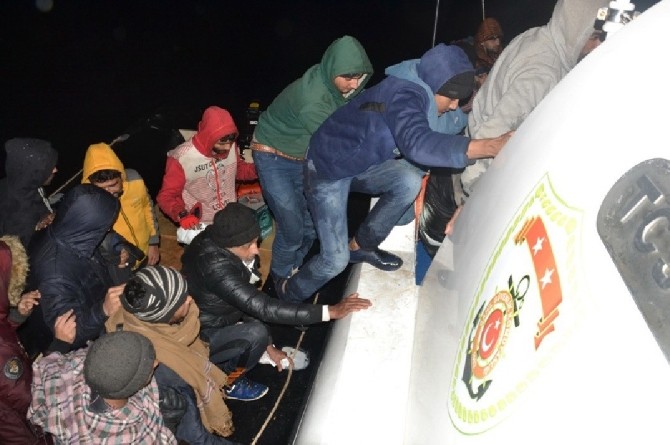 İçişleri Bakanlığı düzensiz göçün engellenmesi için tüm imkanlarını seferber ediyor
