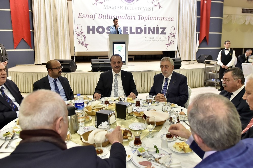 Başkan Akgül esnafla biraraya geliyor