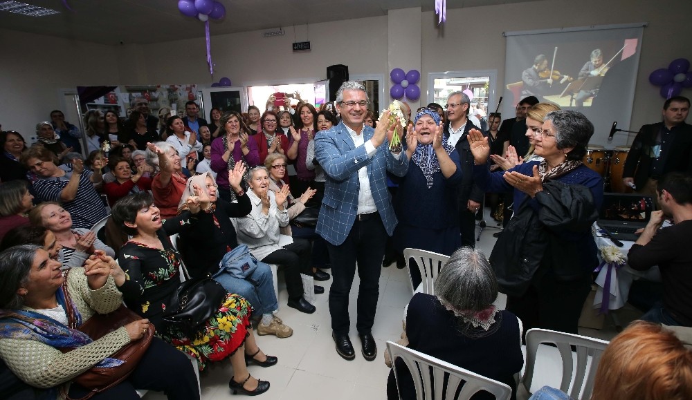 Karşıyaka’da dolu dolu 8 Mart