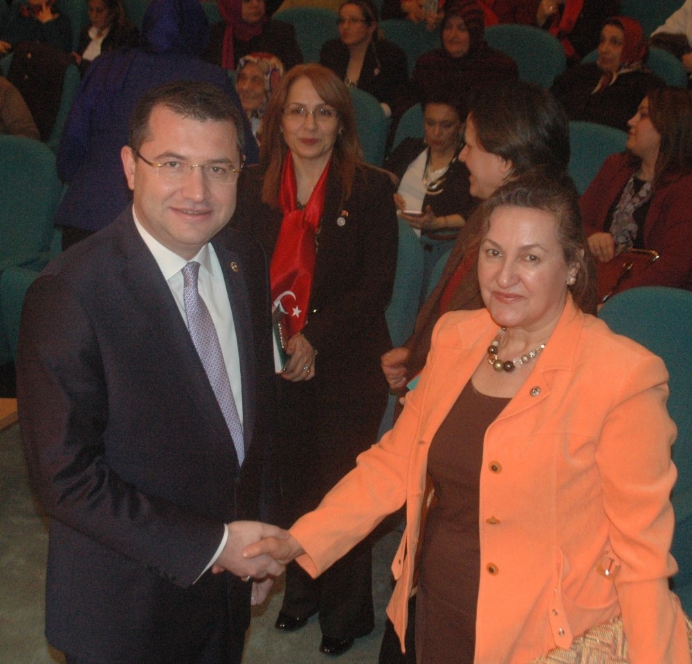 MHP’li Parsak: