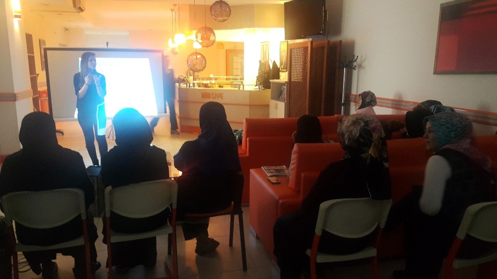 Pursaklar’da aile içi iletişim seminerleri