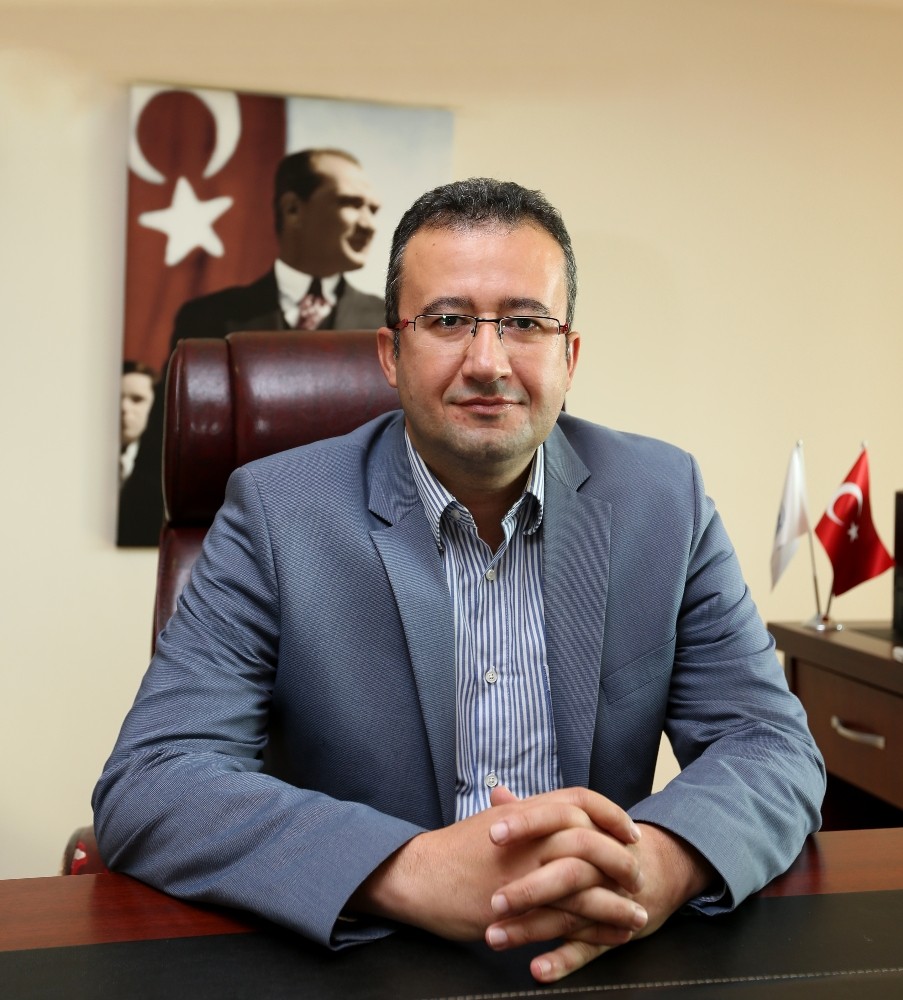 Selçuk Belediyesinde çalışan iki kişi göreve geri döndü