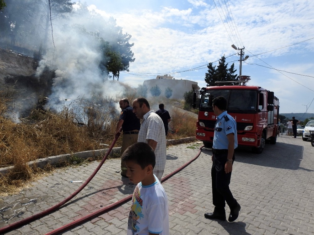 Çeşme’de yangın paniği