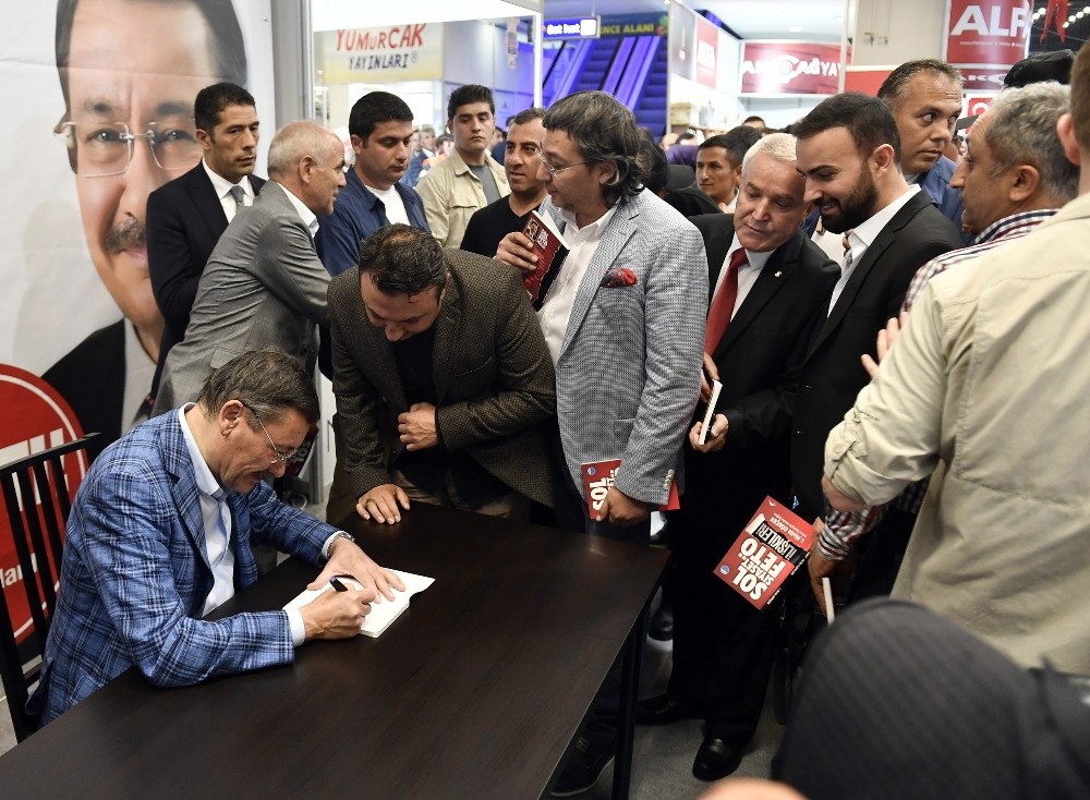 Başkan Gökçek, Büyükşehire bağlı şirket personeliyle iftarda buluştu