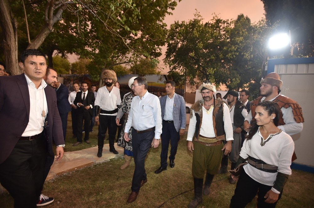 Başkan Gökçek, Büyük Ankara Festivali’ni değerlendirdi