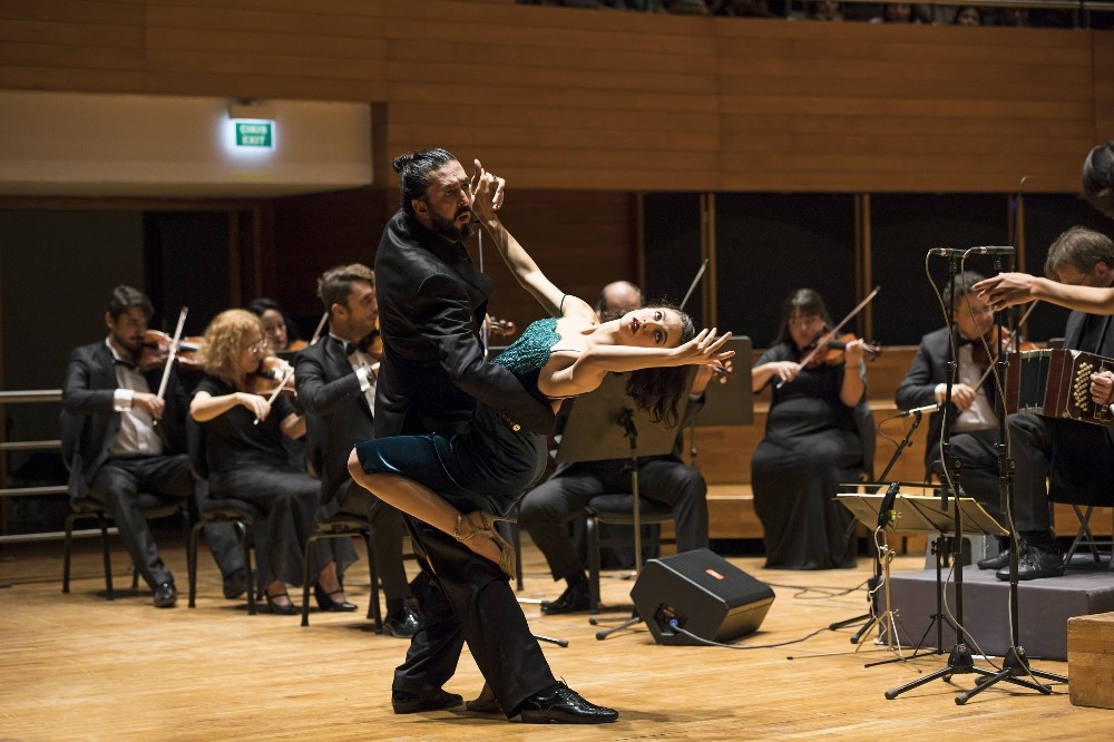 İzmir’de tango rüzgarı esti