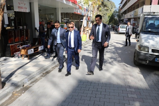 Manisa’da 6 sokakta 8 bin metrekarelik kilit parke
