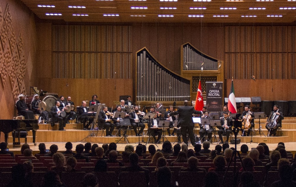 Kuveyt operası başkentlilerden büyük beğeni topladı