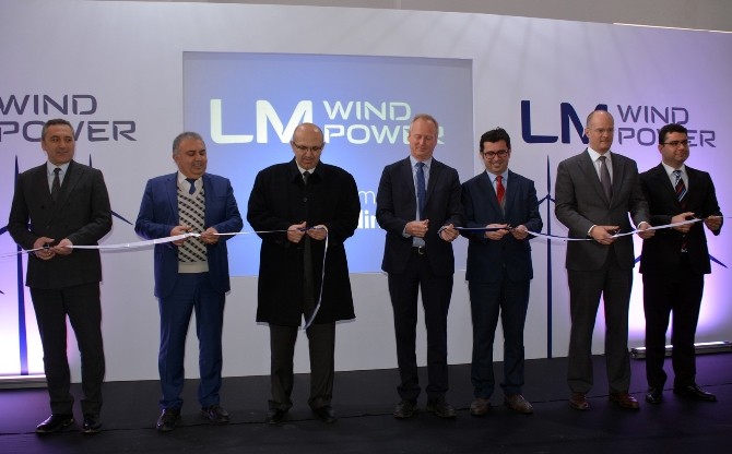 Dünya devi ’Lm Wind Power’ Bergama’da eğitim merkezini açtı
