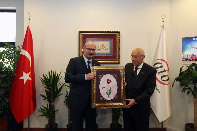 Yaşar’dan ATO’ya ziyaret
