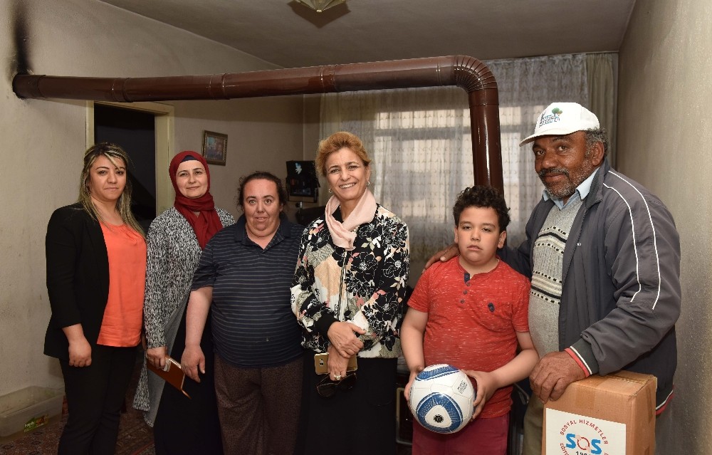 SOS Vakfı Onursal Başkanı Gökçek’ten Polatlı Özel Huzurevi ve Yaşlı Bakımevine ziyaret