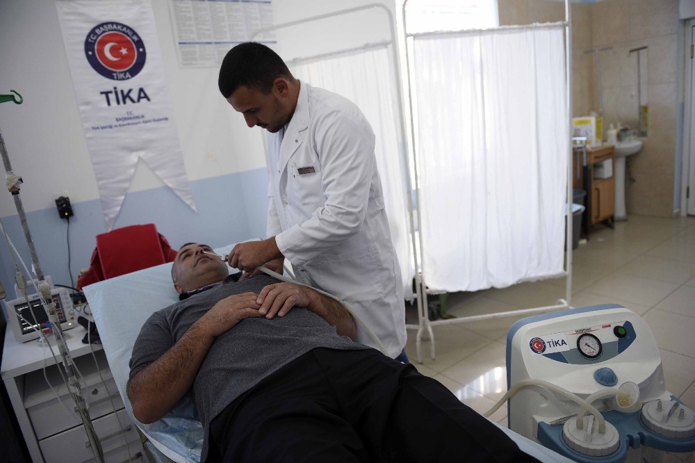 TİKA’dan aile hekimliği merkezlerine tıbbi cihaz ve malzeme desteği